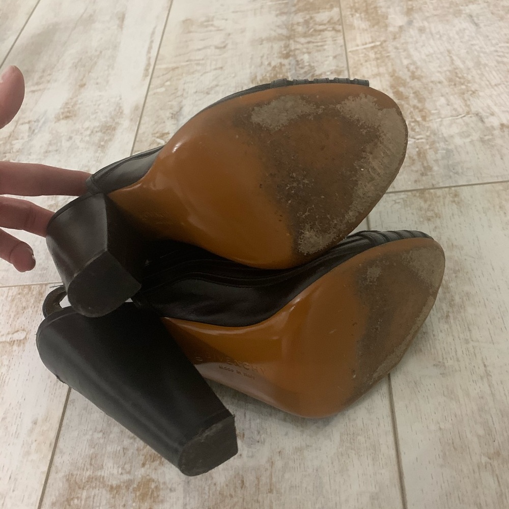 Givenchy Open Toe Platform Sandals 40 - image 5